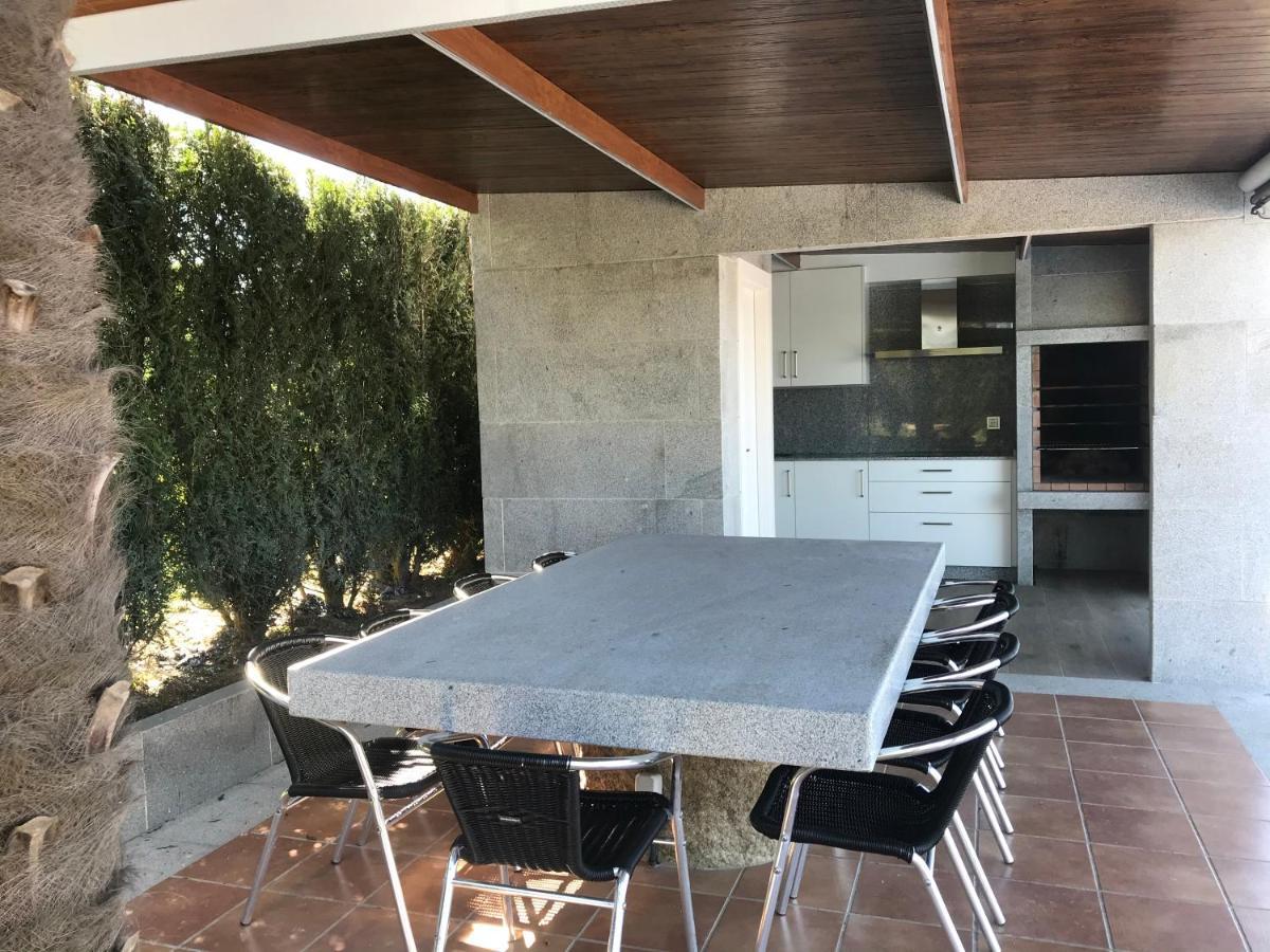Casa Hipolito Villa A Estrada Luaran gambar