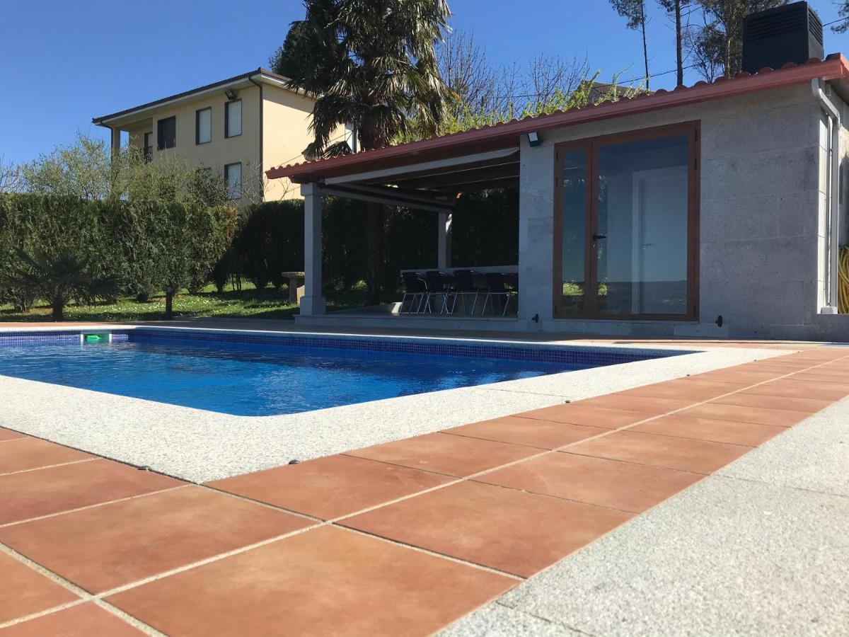 Casa Hipolito Villa A Estrada Luaran gambar